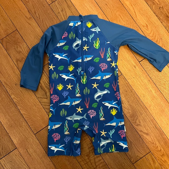 Upandfast toddler Swimsuit UPF 50+ One Piece Zipper Bathing Suit with Hat - Picture 2 of 2